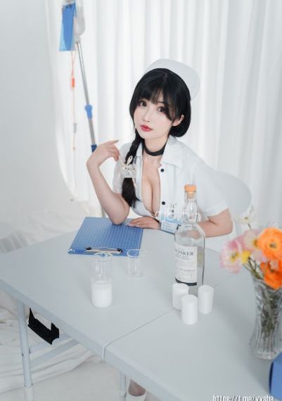 班长成为全班同学的插座作文_剧情片在线观看视频
