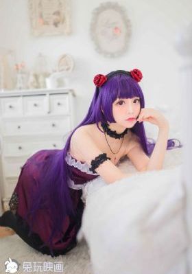 美女校花张开腿让我视频_超清视频大全