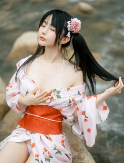 偷拍中年夫妇啪啪777_BD国语高清完整版
