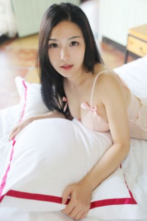 内裤男摸露j毛视频_HD在线视频观看