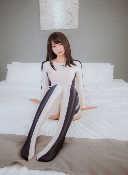 夜夜躁狠狠躁日日躁婷婷小说_国语版高清
