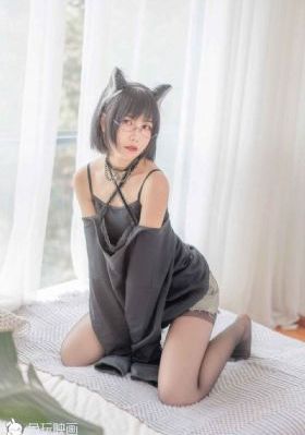 黄色片子亚洲巨乳_1080高清免费观看