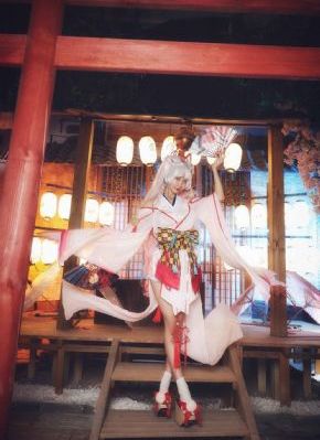 丰满岳妇乱中文字幕_蓝光在线观看电视